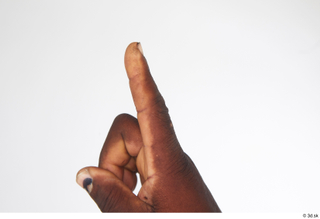 Kato Abimbo fingers index finger point finger 0004.jpg